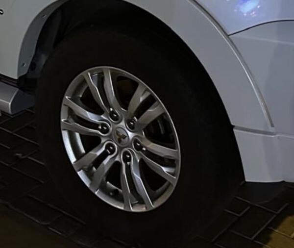 Pajero 3.8 Gold edition - 6