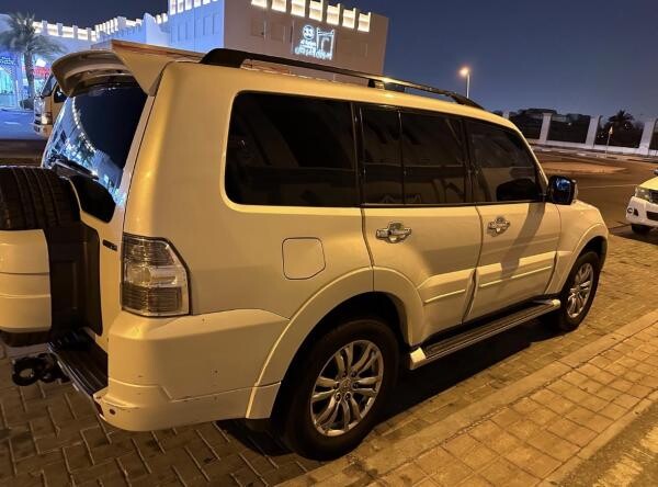 Pajero 3.8 Gold edition - 9
