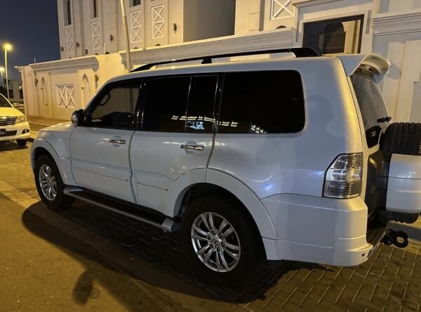 Pajero 3.8 Gold edition - 8