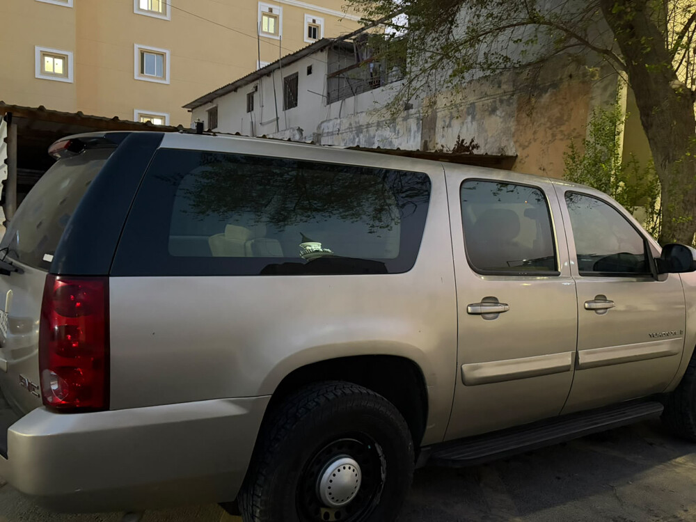 GMC Yukon urgent sale - 5