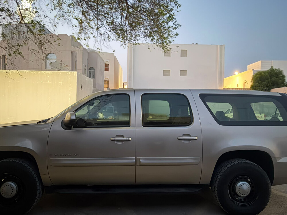GMC Yukon urgent sale - 6