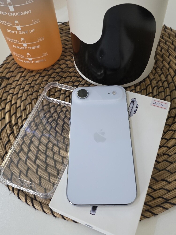 iPhone 17 Air 256Gb Blue - 1