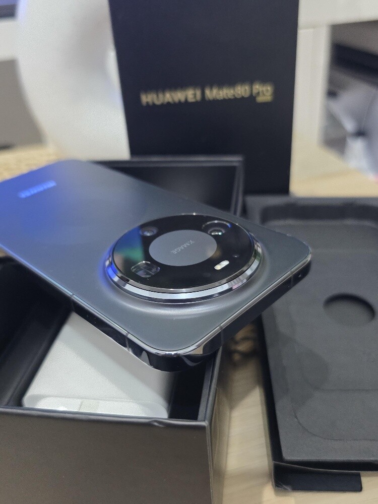 Huawei Mate 80 Pro 16/512 Black - 1