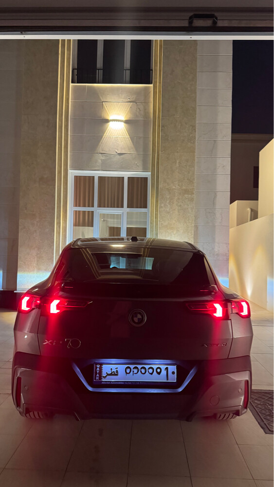بي ام دبليو اكس ٢ - 3