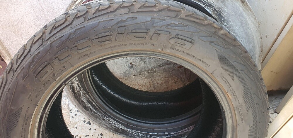 good condition tire 2 pieces - 4