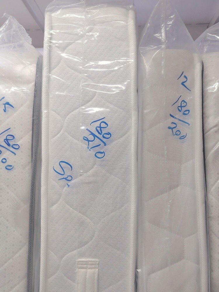 Sofa set selling and making. - 14