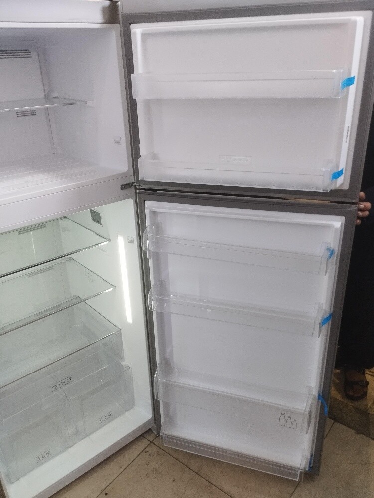 Like New fridge freezer sale - 7