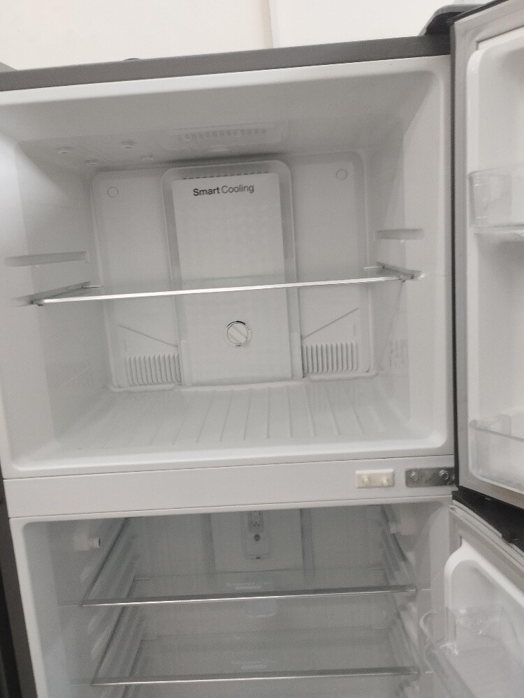 Daweeo Bigger fridge for sale - 5
