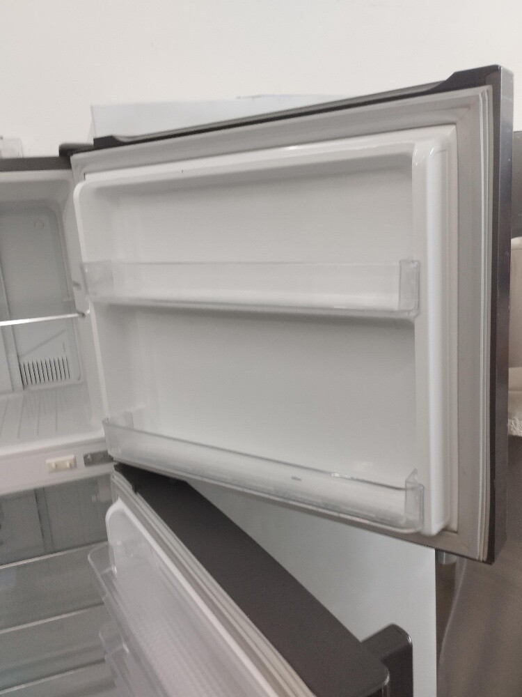 Daweeo Bigger fridge for sale - 6