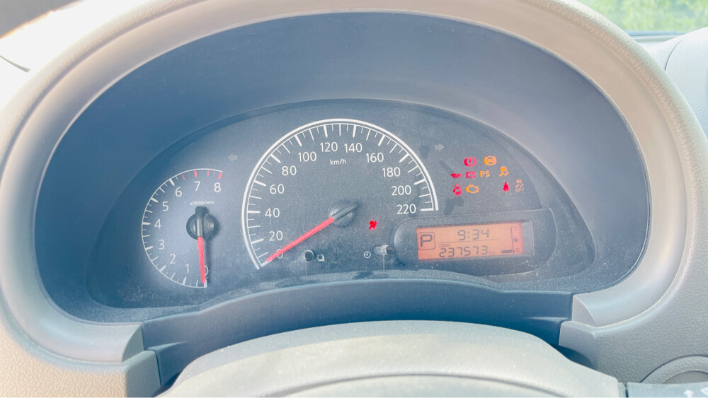 NISSAN SUNNY 2019 - 2