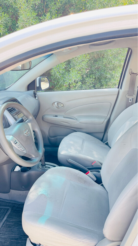 NISSAN SUNNY 2019 - 4