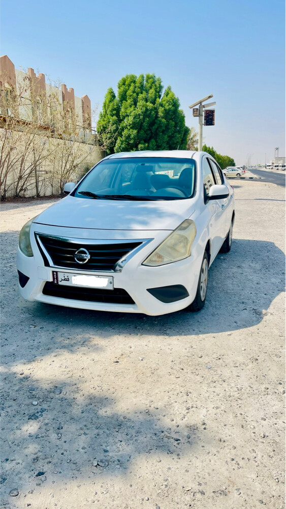 NISSAN SUNNY 2019 - 1