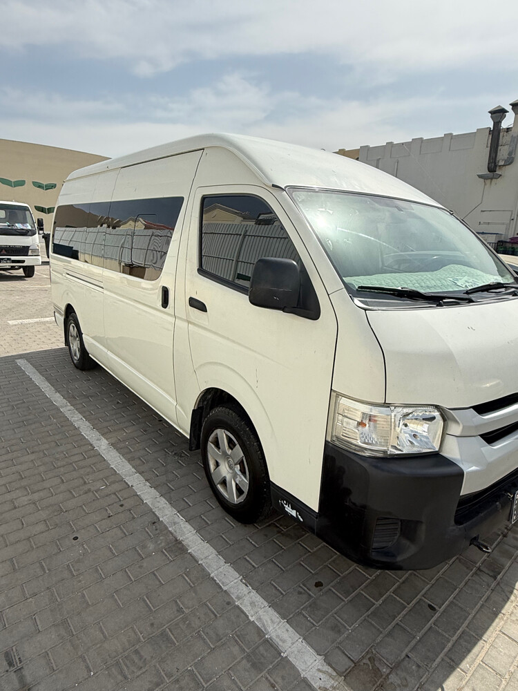 for rent only hiace high roof bus - 2