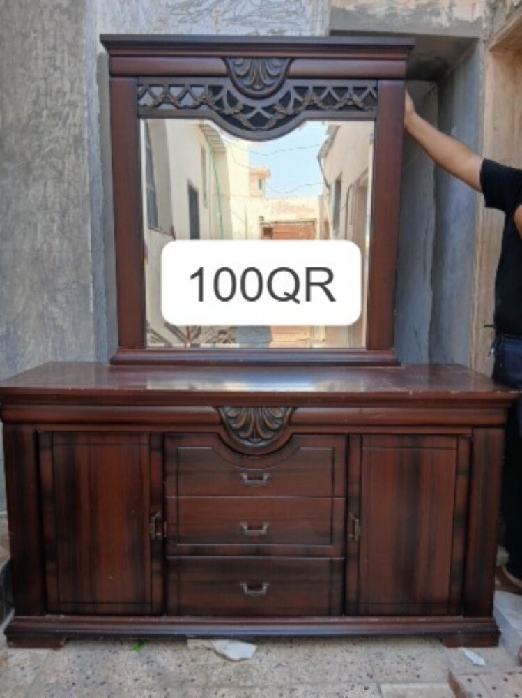 دولاب وتسريحة - 1