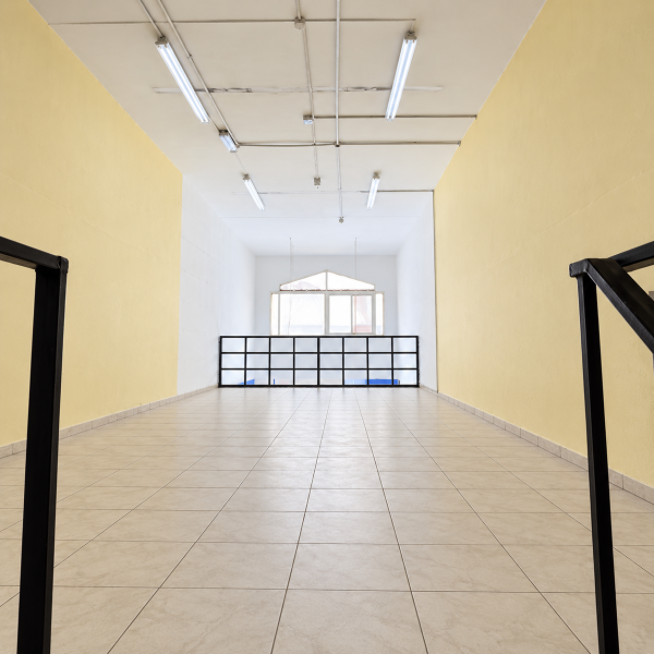 Store for Rent | 90 sqm - 3