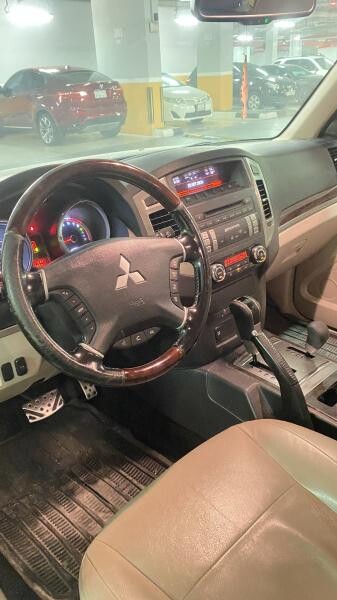 Mitsubishi Pajero 3.8L Gold Edition - 8