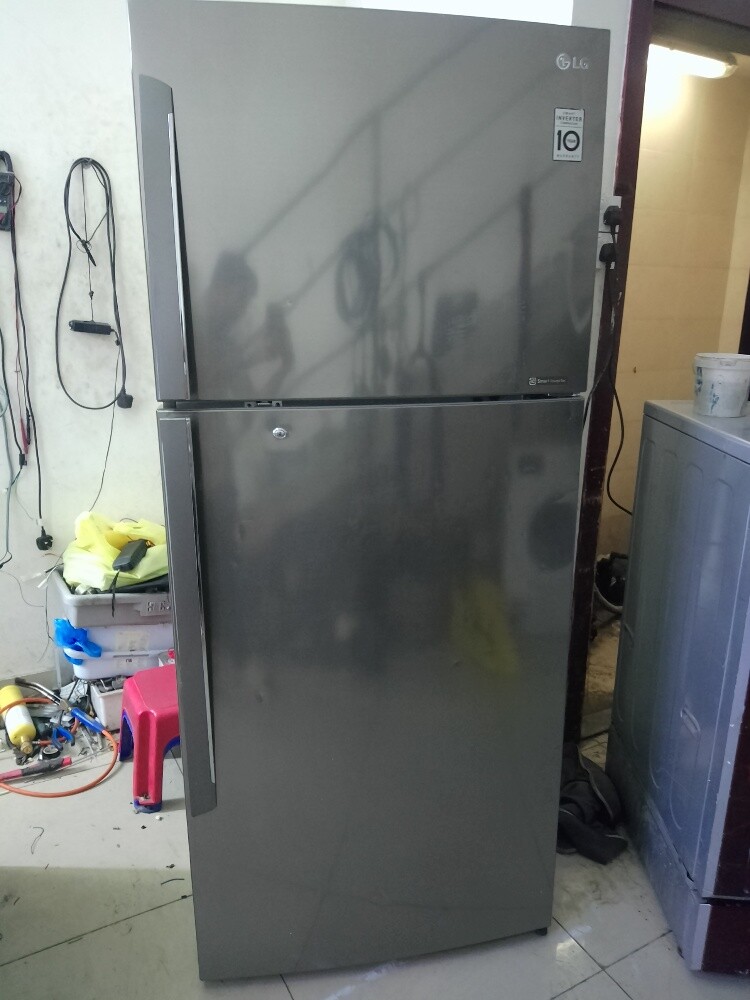 LG big  fridge for sale - 3