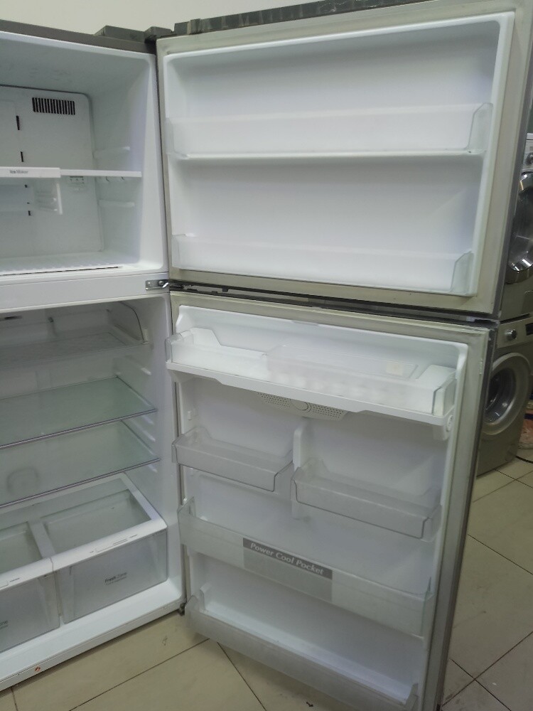 LG Big  fridge big FOR sale - 3
