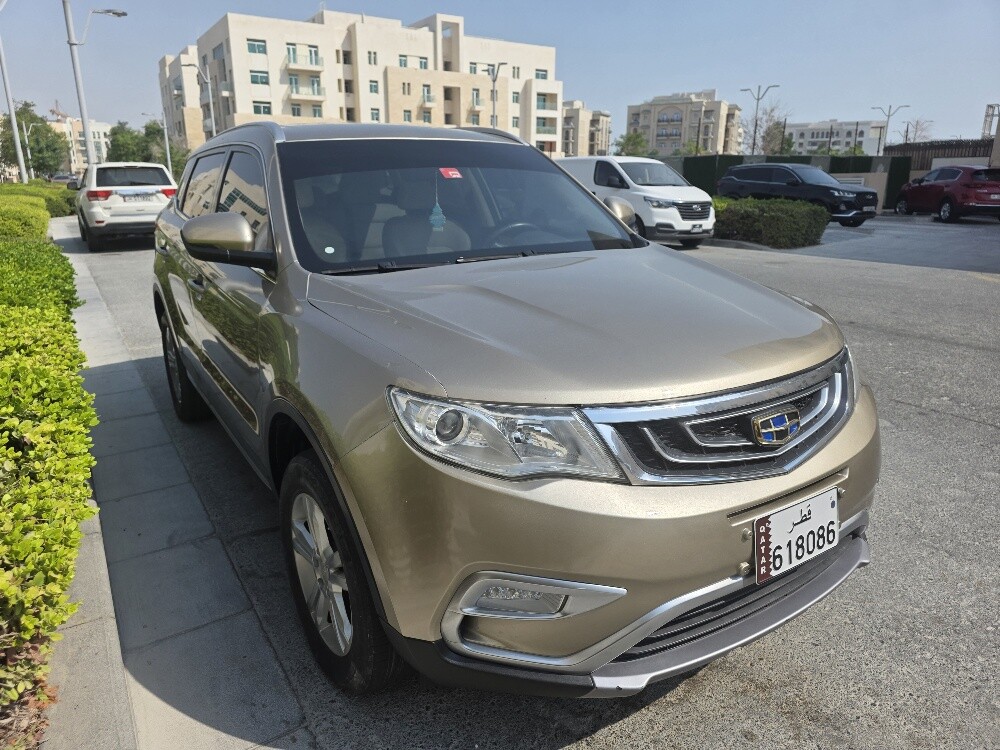 geely emgrand x7 very low milage - 2