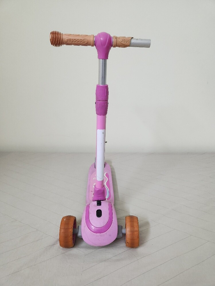 Kids scooter - 4