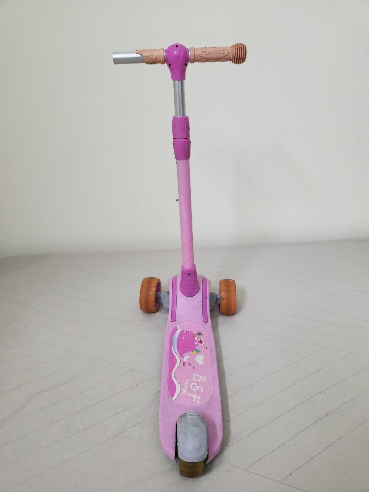 Kids scooter - 3