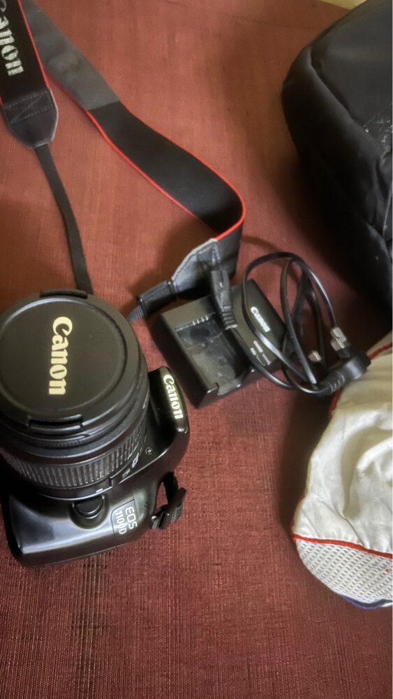 canon eos1100d  - 1