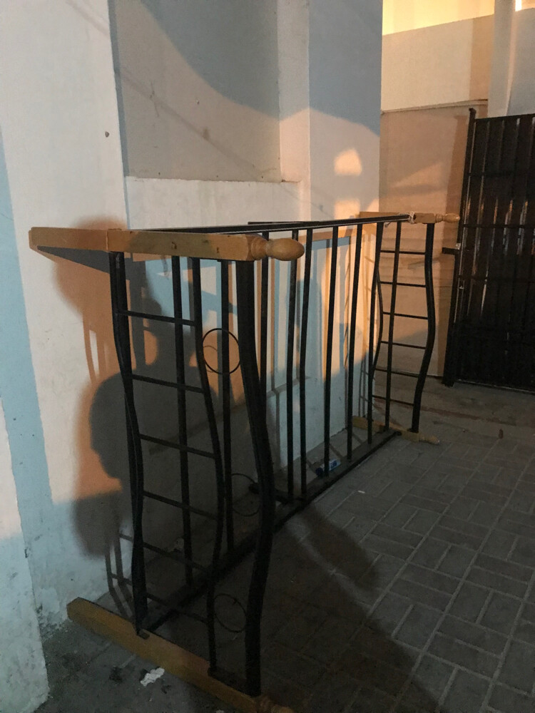 bed  - 4