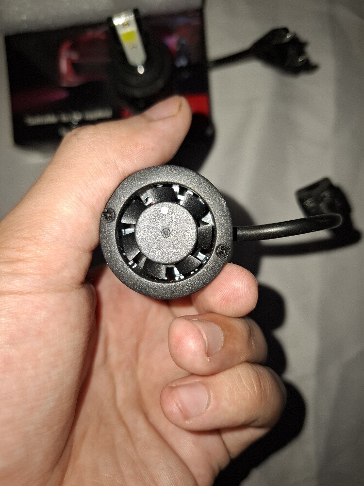 CAR LED LIGHT H7 - 2