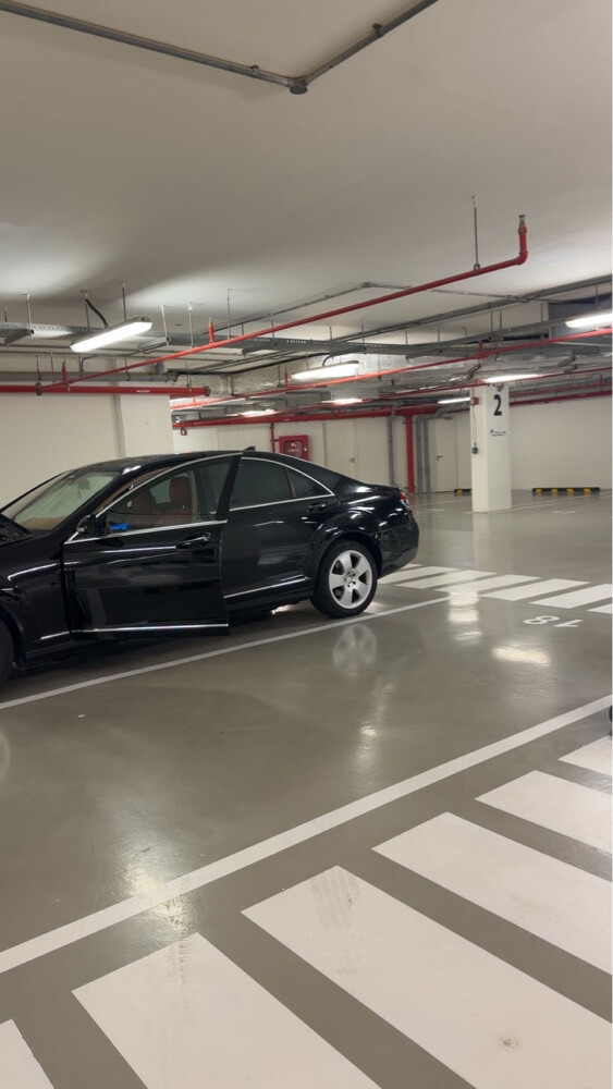 Mercedes C350  - 4