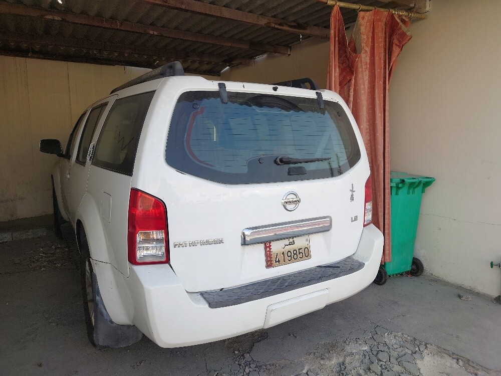 NISSAN PATHFINDER 2007 LE full trim - 3