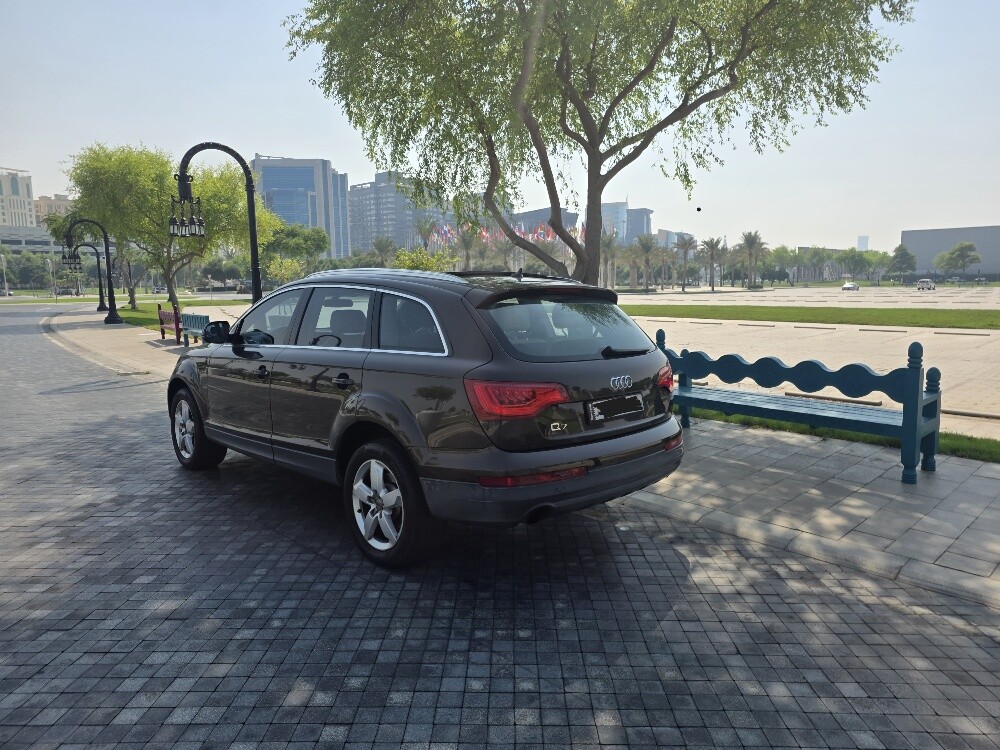 7-seat Audi Q7 – Full Option - 7