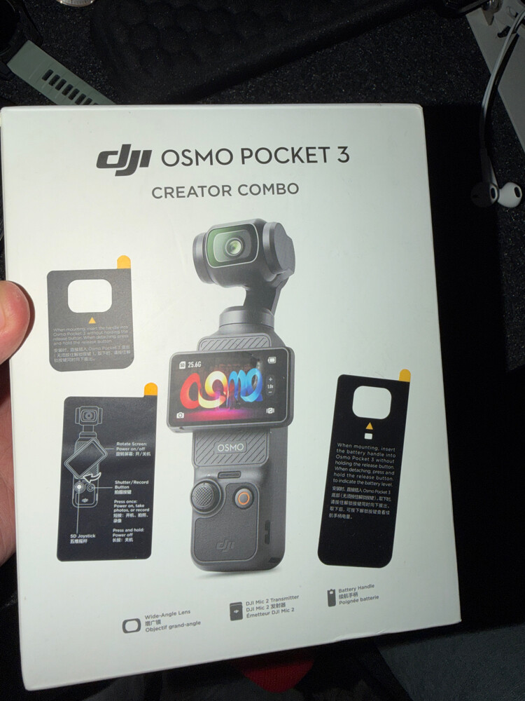 DJI Osmo Pocket 3 Creator Combo - 2