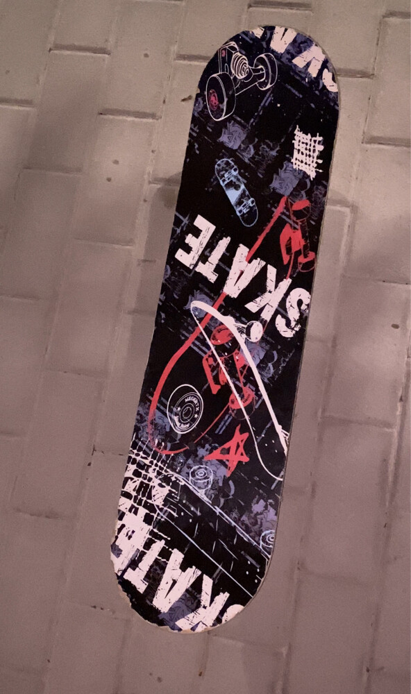 skateboard - 1