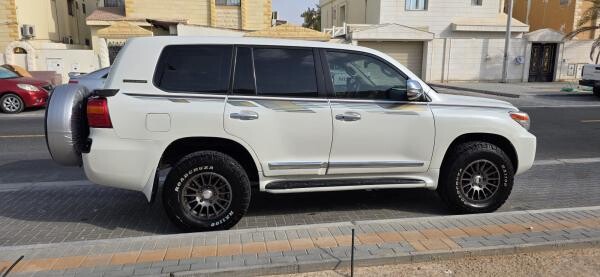 2011 Landcruiser - 2