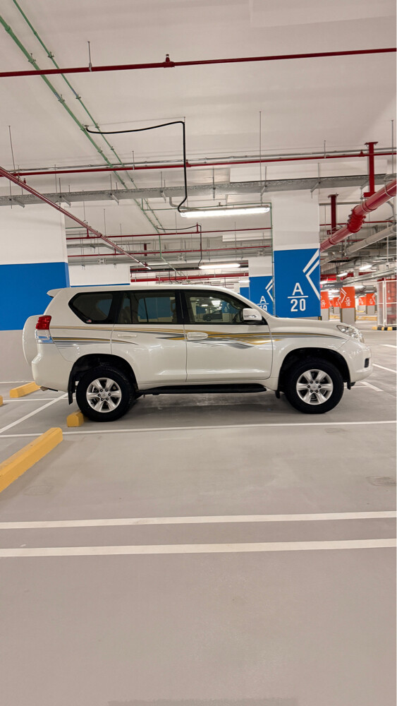 TOYOTA PRADO 2012 FULL TOYOTA SERVI - 2