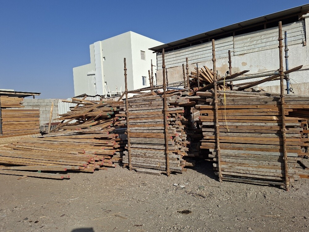 مطلوب مواد بناء - 1