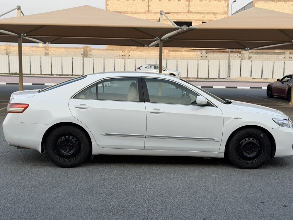 toyota camry - 4