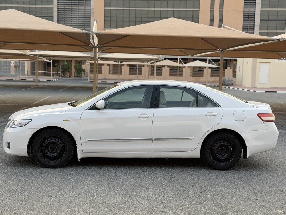 toyota camry - 3