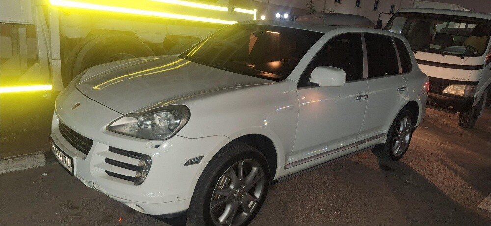 2008 porshe cayenne s for sale - 1