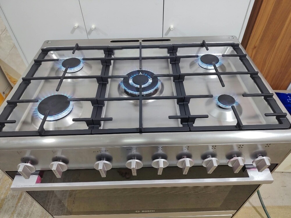 Italian BOSCH Stove Sale - 10
