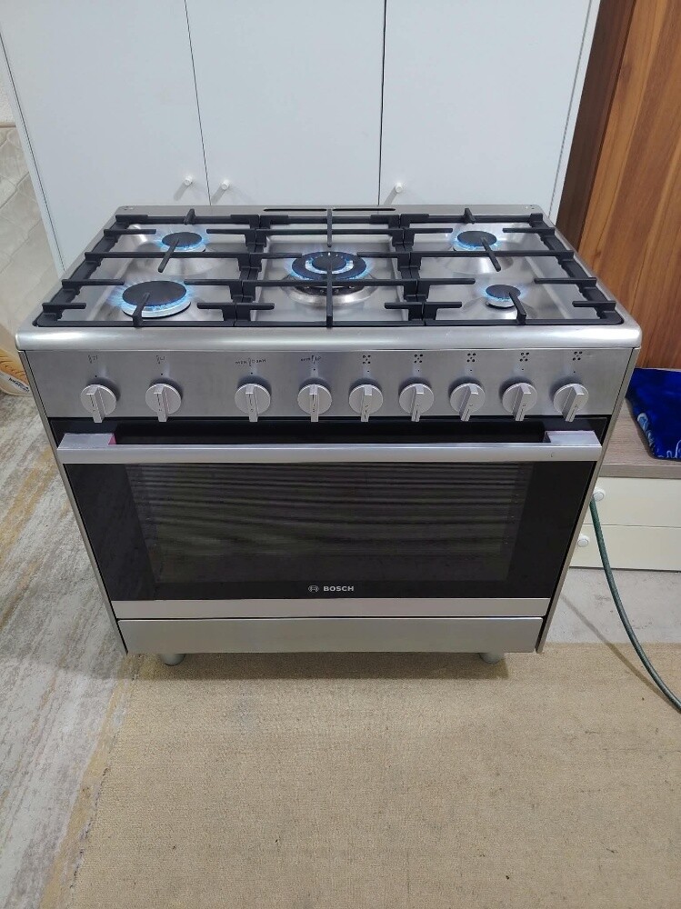 Italian BOSCH Stove Sale - 1