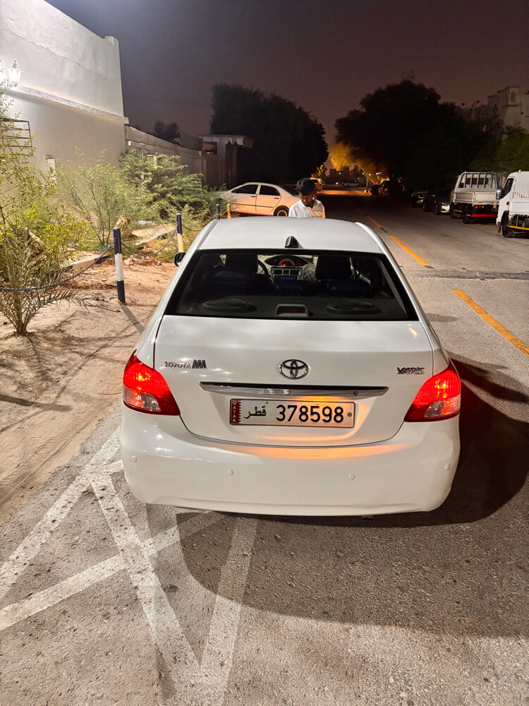 Toyota yeris - 3