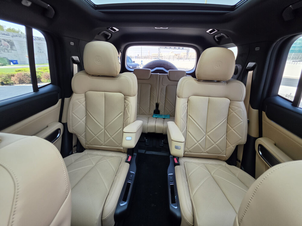 BYD – Denza B8 Flagship Mode2026 - 8