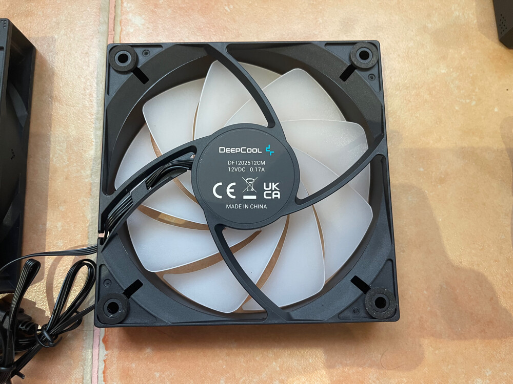 ARGB Fans and Heatsink - 2