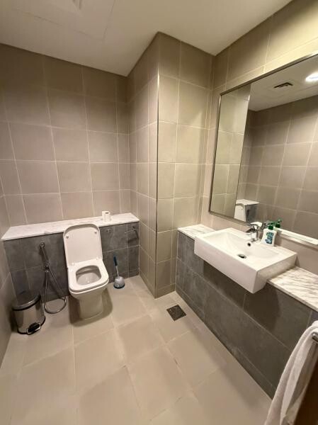 FF 1BHK | VIVA BAHRIYA | BILLS INCL - 14