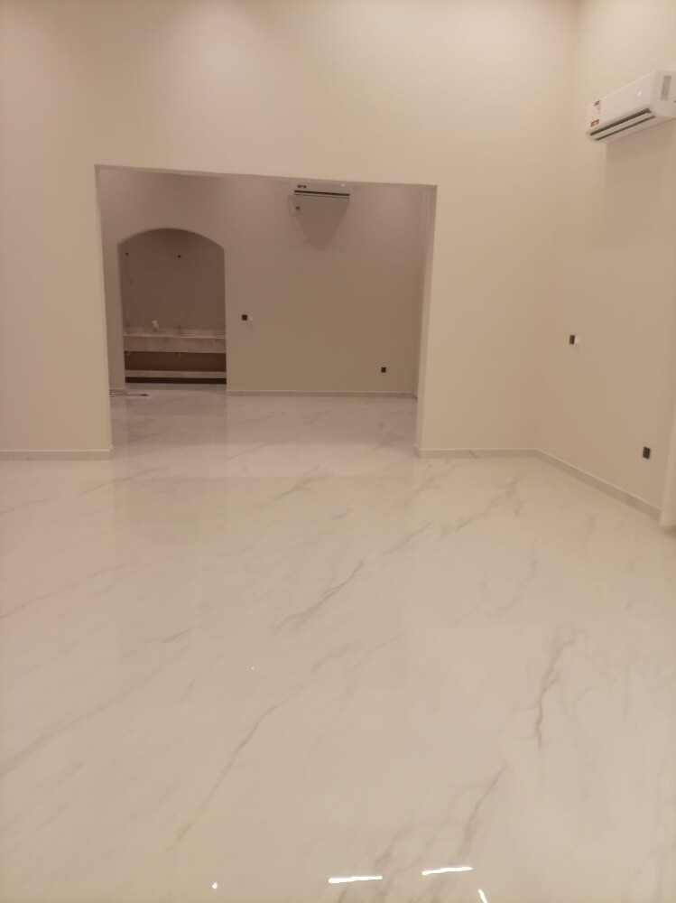 First occupancy villa in Al Wukair - 12