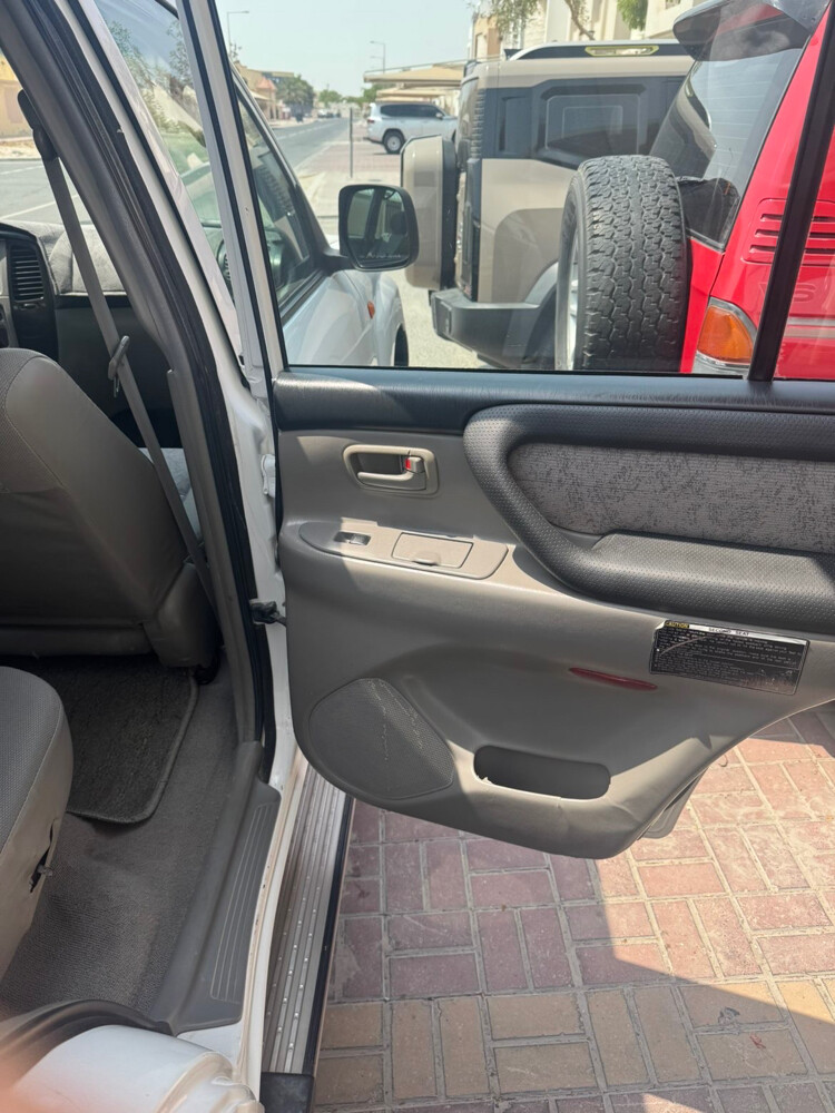 Toyota Landcruiser 2006 - 9