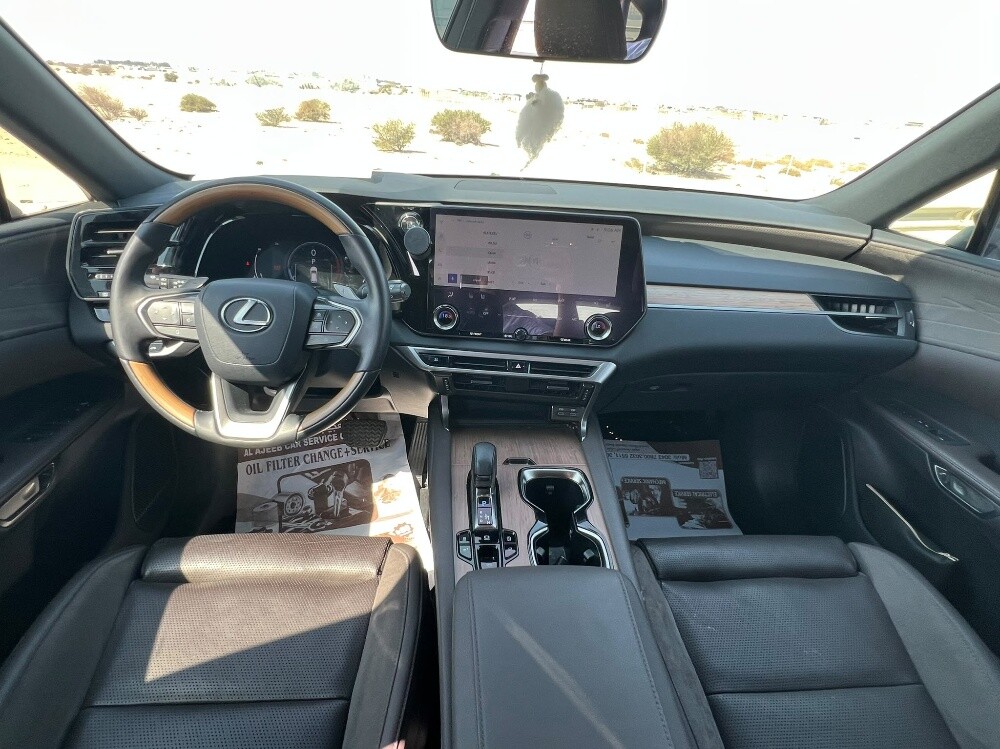 لكزس ار اكس 350    2023 - 6