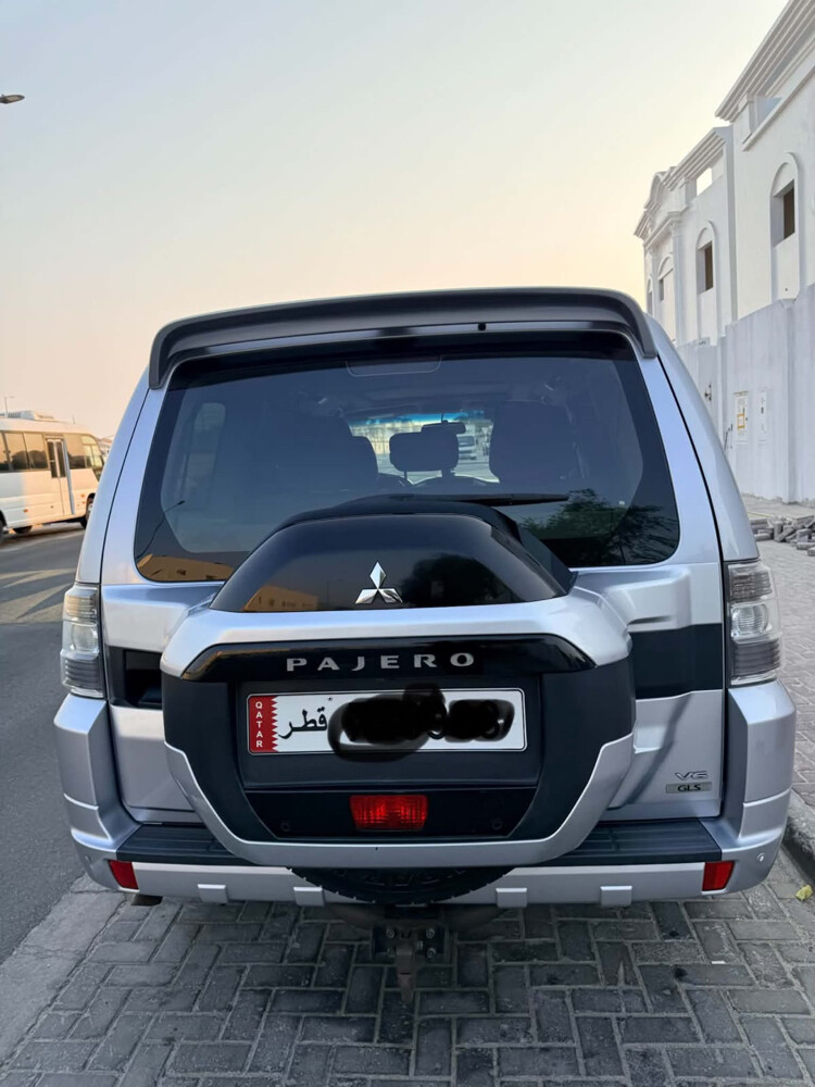 Mitsubishi Pajero 2016 - 5