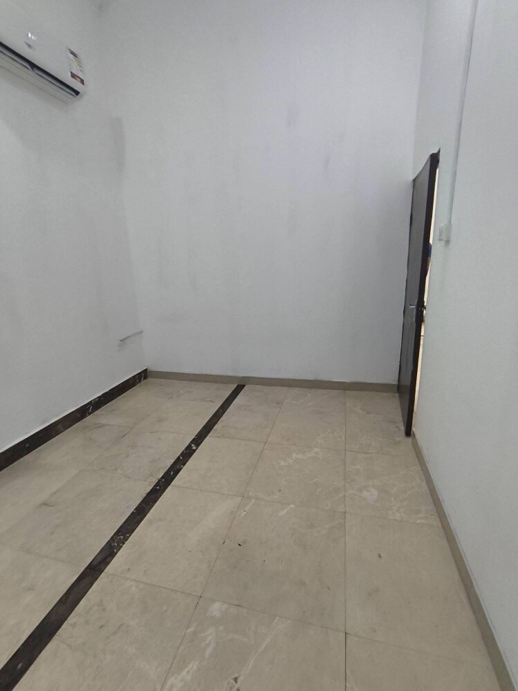 Apartment for rent in Al Murra Al G - 5